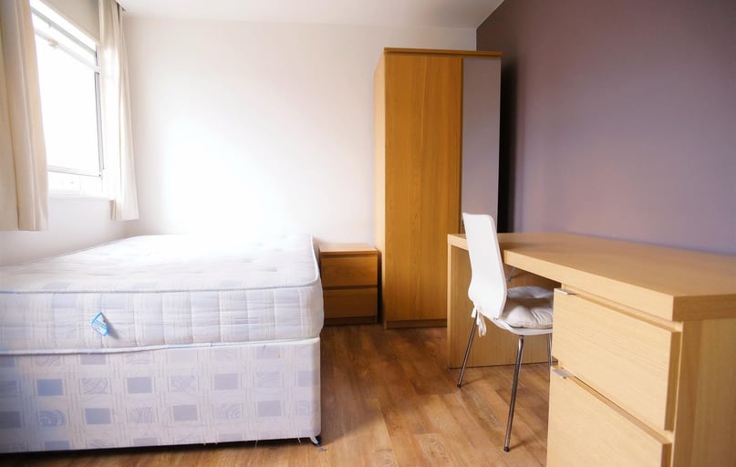 St Andrews Street, Newcastle Upon Tyne, Newcastle - Image 1